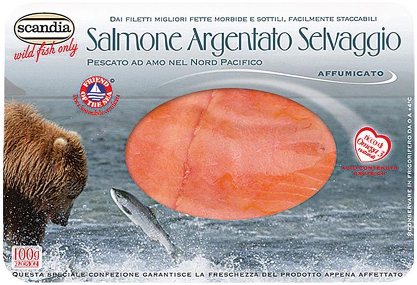 Salmone selvaggio argentato affumicato